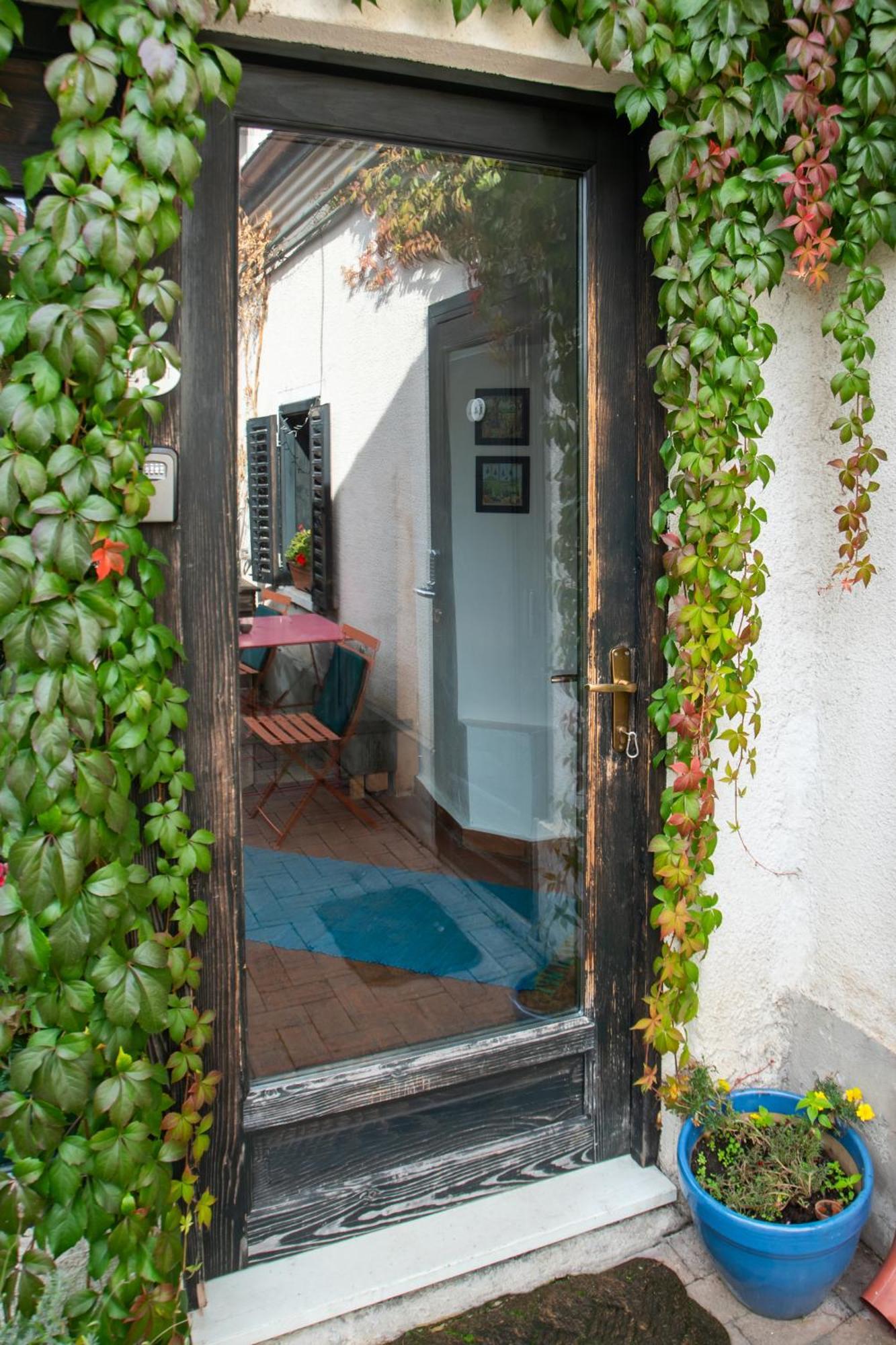 Bike House - 250-Year-Old Restored House In A Quiet Area Μπρασόβ Εξωτερικό φωτογραφία